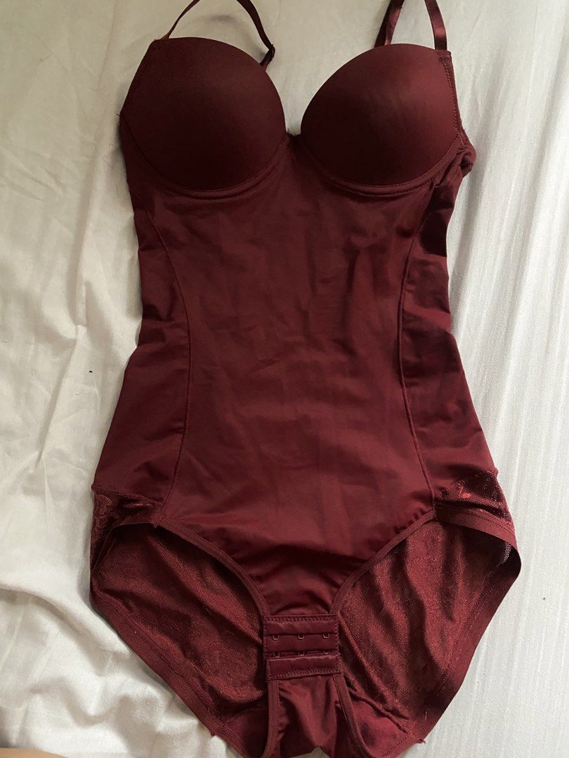 red corset top bodysuit (Category: Undergarments & Loungewear) located in Antipolo. Submitted by dullfeirie (Listing ID 1457024172, Image 2). Description: fits xxs wore the upper part only (as a top) .