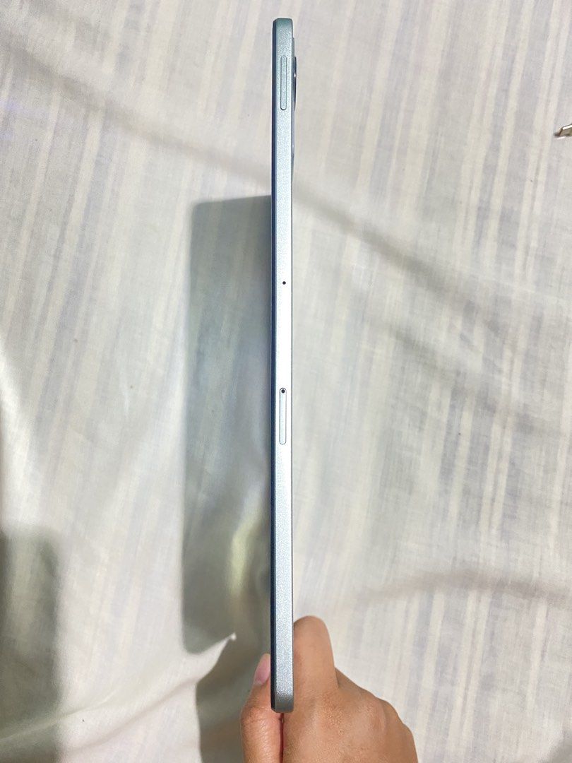 Redmi Pad Se 256 GB (Category: Android) located in Manila. Submitted by whitetxlips (Listing ID 1457110215, Image 3). Description: REDMI PAD SE 256GB LADY OWNED.