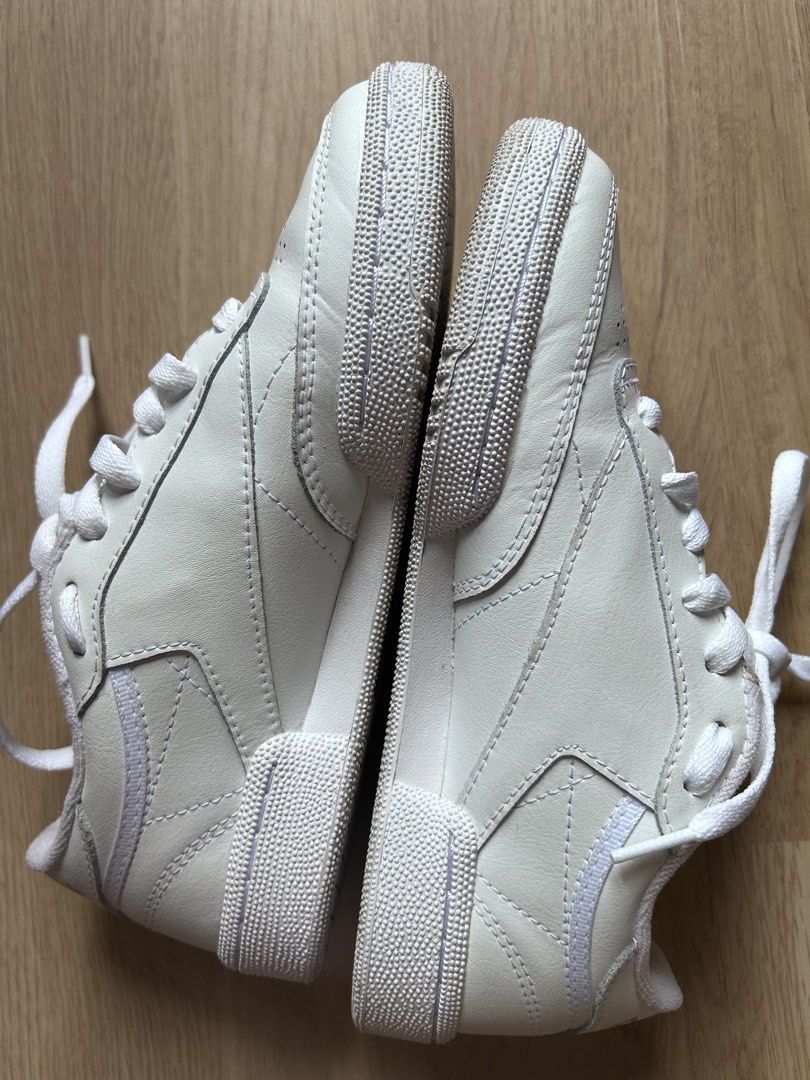 Reebok Club C 85 white US6 (Category: Sneakers) located in Quezon City. Submitted by lovedstuffmnl (Listing ID 1457036639, Image 3). Description: Size US6/UK3.5/23cm RFS: wrong size No box Delivery shouldered by buyer Shipping from QC or Ortigas .