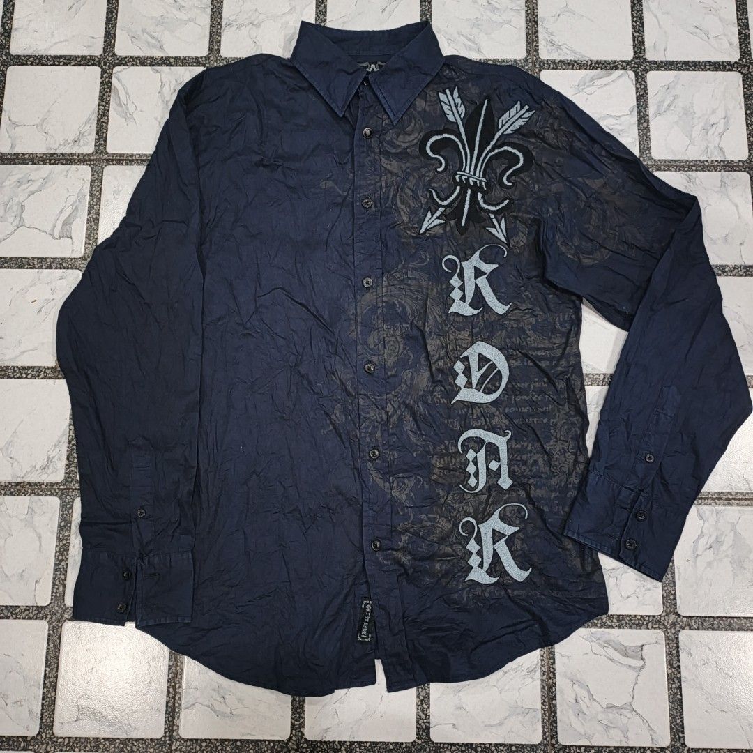 Roar JP Poem Button Down (Category: Formal Shirts) located in Quezon City. Submitted by fumi.archive (Listing ID 1457059737, Image 1). Description: W20.5 L27 no issues just wrinkly.