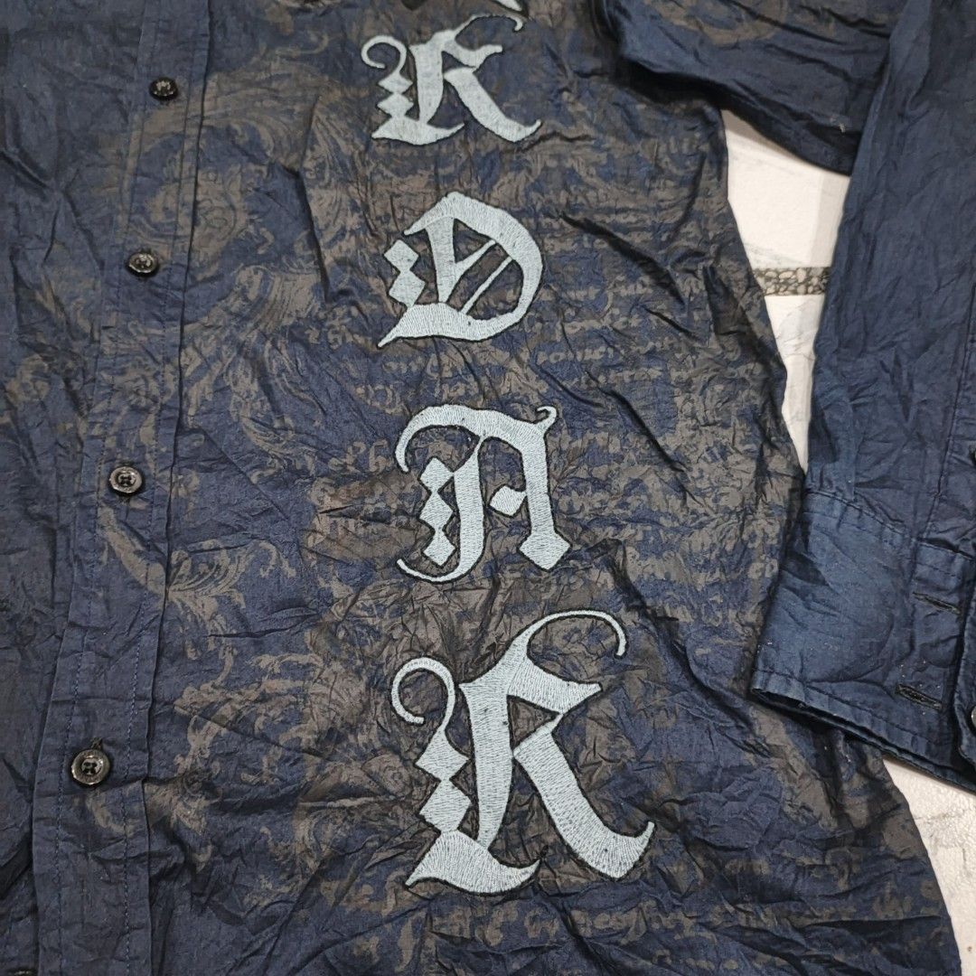 Roar JP Poem Button Down (Category: Formal Shirts) located in Quezon City. Submitted by fumi.archive (Listing ID 1457059737, Image 2). Description: W20.5 L27 no issues just wrinkly.