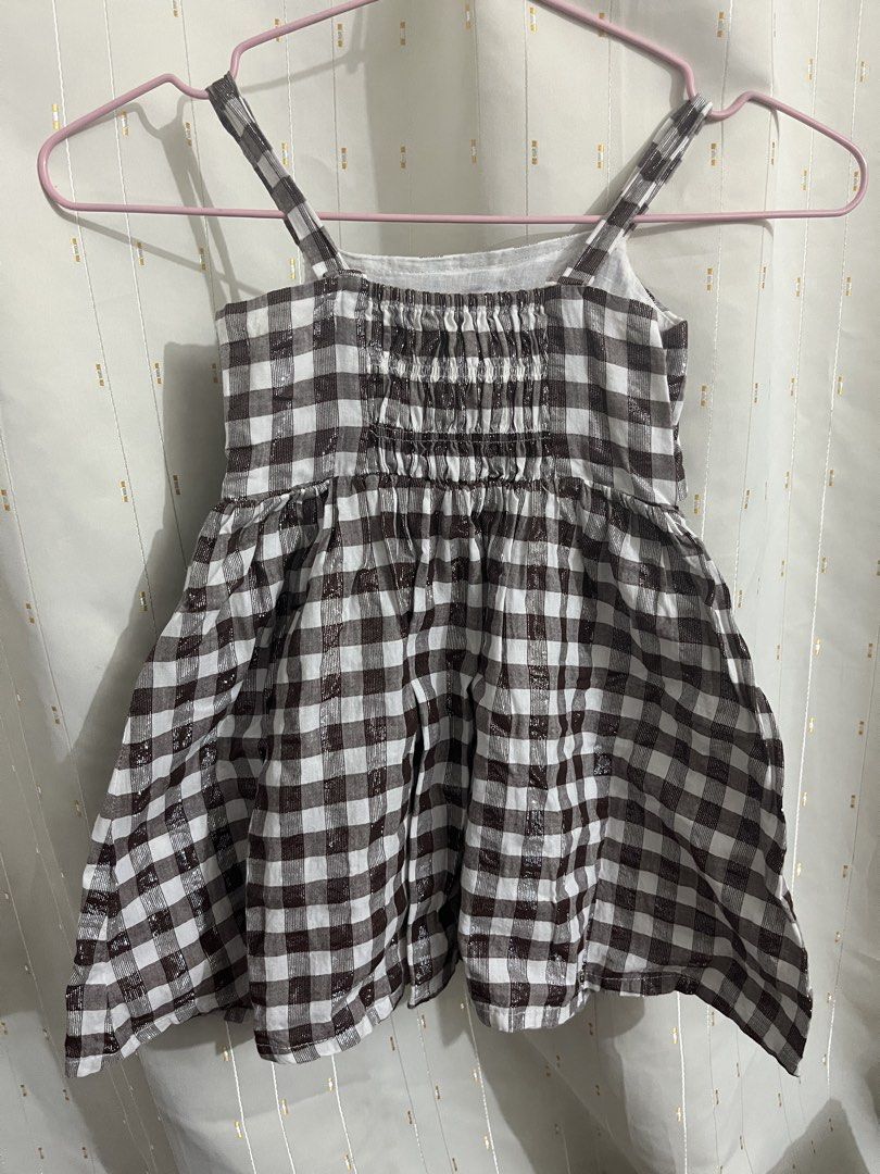 Robby rabbit dress (Category: Babies & Kids Fashion) located in Manila. Submitted by dsanjuansdeclutter2 (Listing ID 1457087434, Image 2). Description: Size up to 24 months.