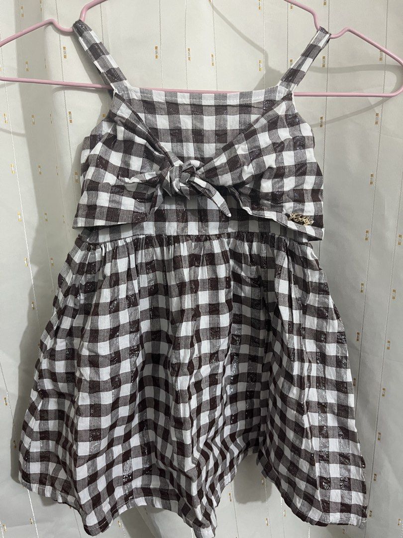 Robby rabbit dress (Category: Babies & Kids Fashion) located in Manila. Submitted by dsanjuansdeclutter2 (Listing ID 1457087434, Image 1). Description: Size up to 24 months.