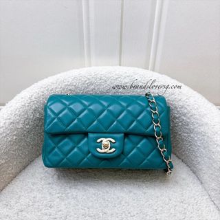 (Category: ) located in . Submitted by brands_lover (Listing ID 1456986144, Image 1). Description: .