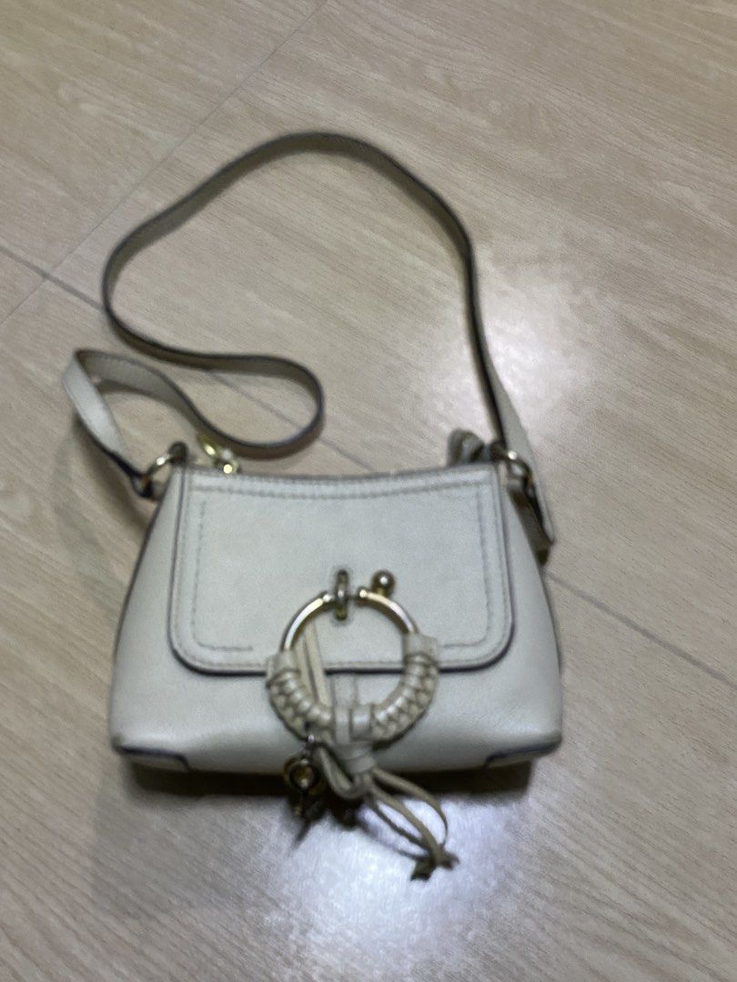 See by Chloe mini joan (Category: Luxury Bags & Wallets) located in Muntinlupa City. Submitted by twoangels.11.14.2023 (Listing ID 1457117992, Image 1). Description: See by Chloe Mini joan Issue missing short sling Minimal runs in leather .