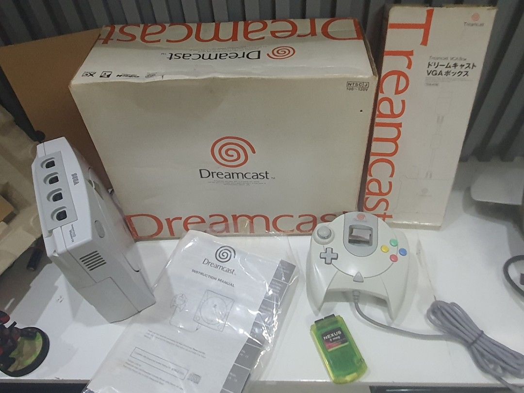 Sega dreamcast with box and manual (Category: Others) located in Tarlac. Submitted by ziv_surplus (Listing ID 1456994834, Image 3). Description: As is WYSIWYG no Vga cable. treamcast included.