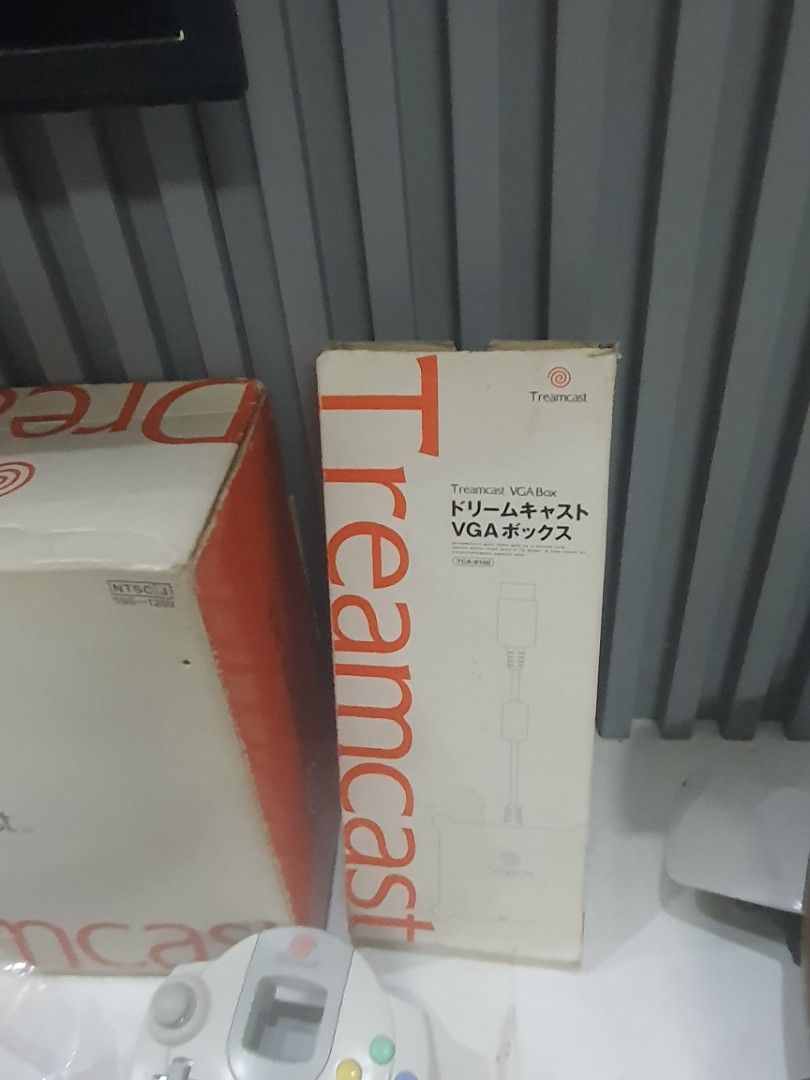 Sega dreamcast with box and manual (Category: Others) located in Tarlac. Submitted by ziv_surplus (Listing ID 1456994834, Image 2). Description: As is WYSIWYG no Vga cable. treamcast included.