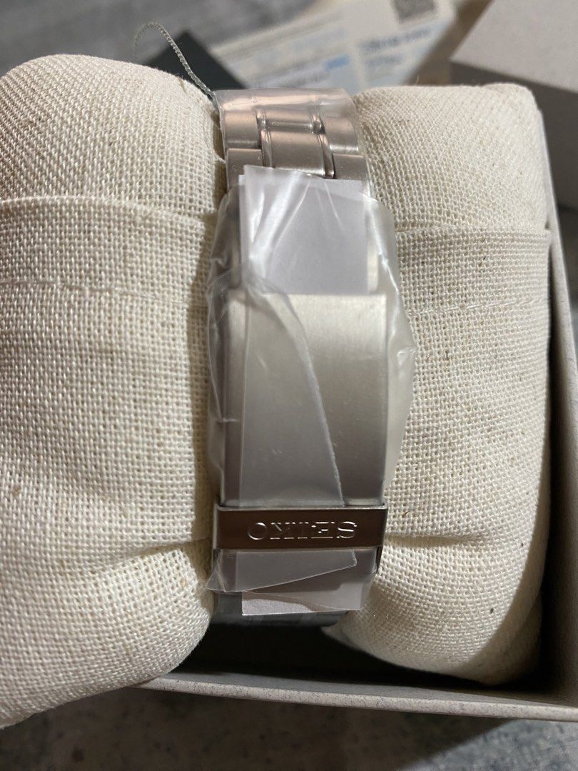 SEIKO SBTQ043 (Category: Men's Watches) located in Quezon City. Submitted by leatmoaf (Listing ID 1457048581, Image 3). Description: For Sale SEIKO SBTQ043 • Brand new / never worn • Purchased from Japan • Quartz Chronograph • Black & gold dial • Stainless steel case & bracelet • 100M water resistant • Date display • Hardlex crystal • Seiko 7T92 movement • Original box & papers included 4995php San mateo Marikina Cubao Mrt ayala.