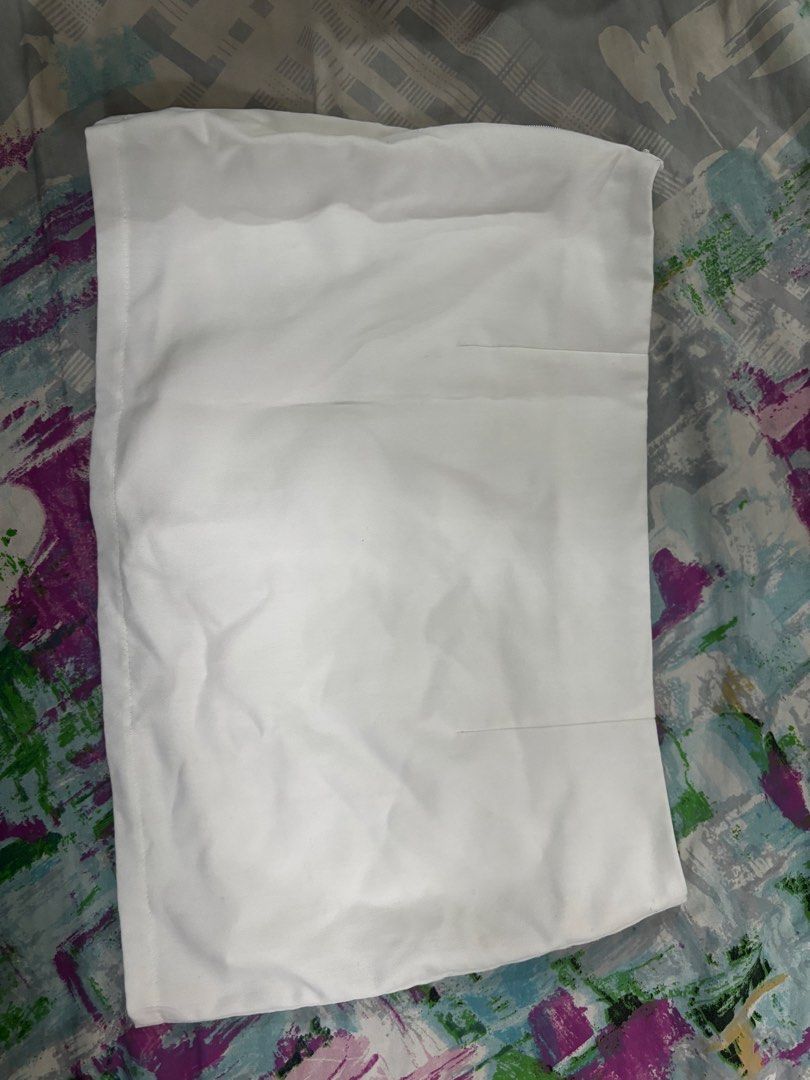 Shein White Skort (Category: Skirts) located in Marikina City. Submitted by minsh113 (Listing ID 1457023257, Image 1). Description: .