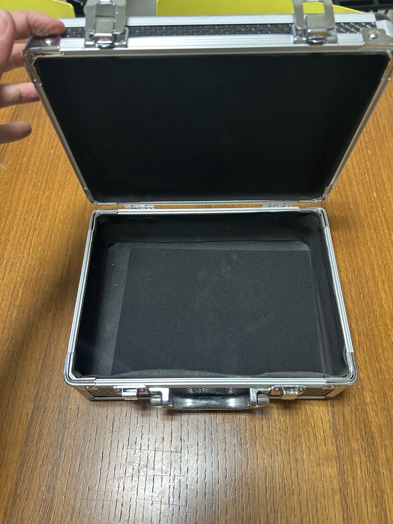 Small Box (Category: Everything Else) located in Singapore. Submitted by virfydes (Listing ID 1457057046, Image 2). Description: square box (like attache case) available 6 black and 5 orange color 5 dollars each. or take all 11 pcs for $40.