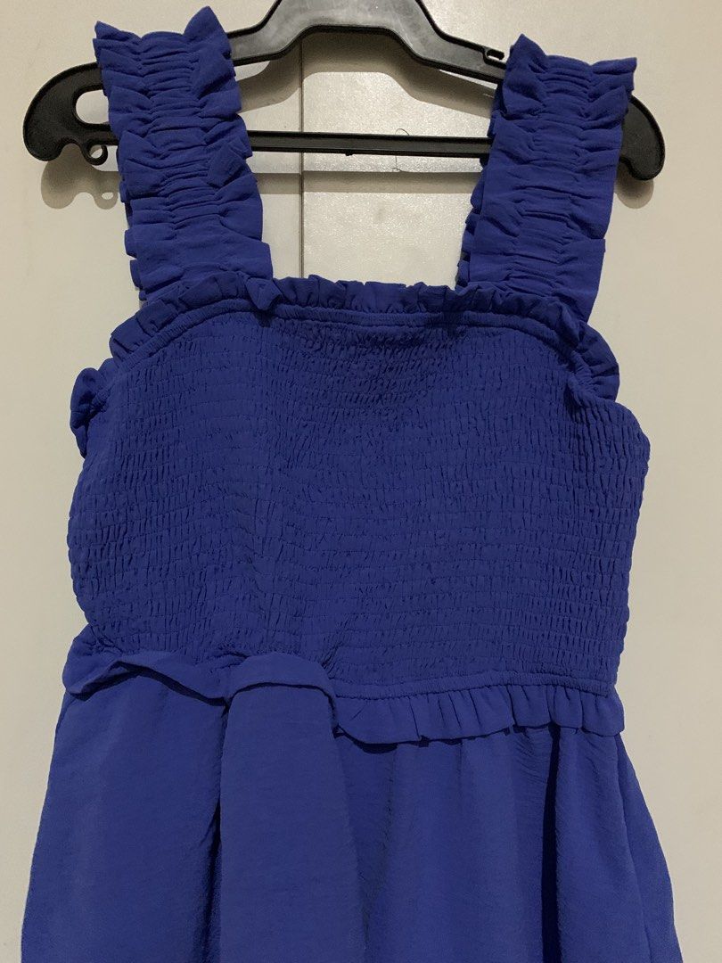 Smocked Ruffle Strap Peplum Top (Category: Sleeveless) located in Manila. Submitted by _wtfrn (Listing ID 1457086725, Image 2). Description: Selling my preloved but well loved clothes🎀 📌Blue flowy peplum hem top creating flattering silhouette feature 📌Size: S-M 📌Once used (no flaws) 📌Color may vary due to lightning 📍Quezon City 🛵Lalamove & Meet up nearby 💌: message me if your interested and will give you discounts🤗 .
