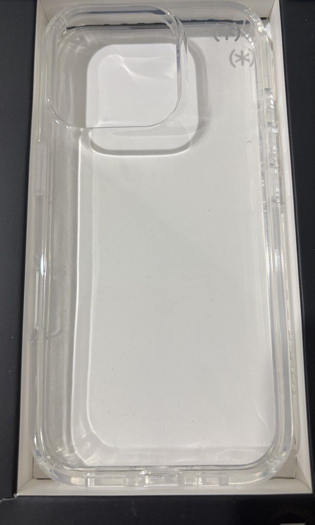 speck casing iphone 16 pro (Category: Cases & Sleeves) located in Caloocan City. Submitted by railenius (Listing ID 1457133815, Image 3). Description: natambak lang kaya ganyan box not used or swap for iphone 16 case.