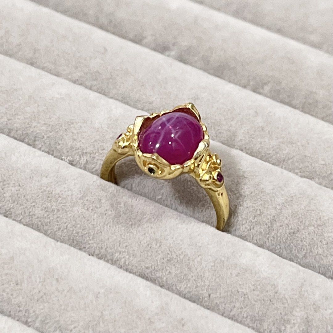 Starlight Ruby Stone Ring Golden Tone Adjustable Setting (Category: Rings) located in Antipolo. Submitted by aristokai (Listing ID 1457126269, Image 3). Description: ❤️ HQ Starlight Ruby stone in an affordable metal alloy golden tone setting .
