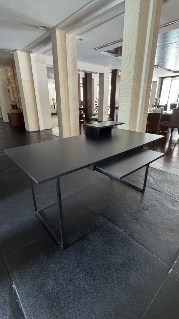 Study 📚 Computer Desk (Category: Tables & Sets) located in Makati City. Submitted by mameyu (Listing ID 1456985545, Image 1). Description: Black computer/ study desk also good for gaming. 63” long 29.5 “ wide 30” height .