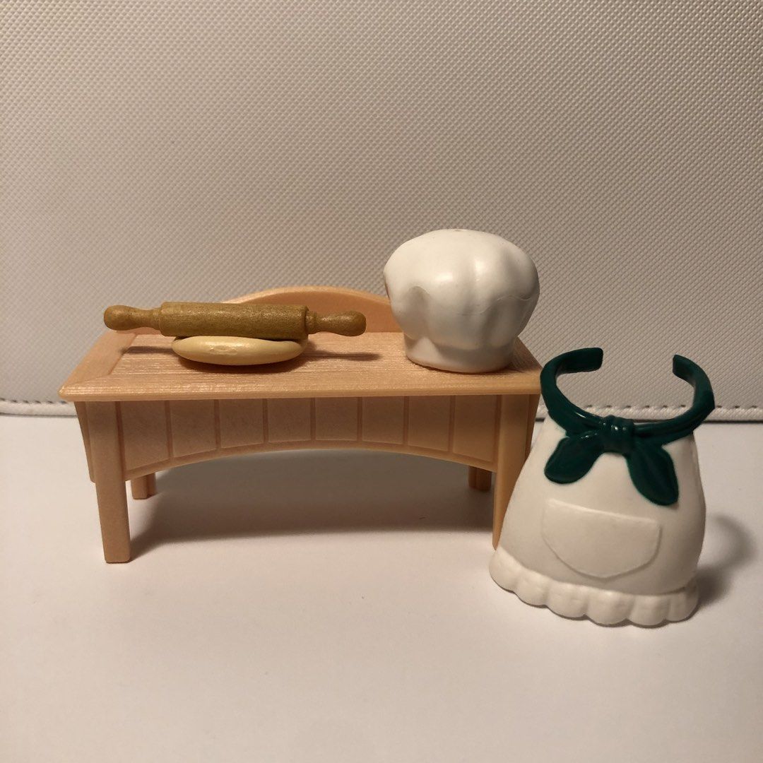 Sylvanian Families - bakery tables + bread set from bakery starter set (Category: Kids Toys) located in Bacoor. Submitted by silversharkcoll (Listing ID 1457135581, Image 2). Description: Sylvanian Families - bakery tables + bread set from bakery starter set make offer/dm to purchase — mop: gcash, maya, bpi shipping : j&t, ggx, lbc, sdd (lalamove/g.