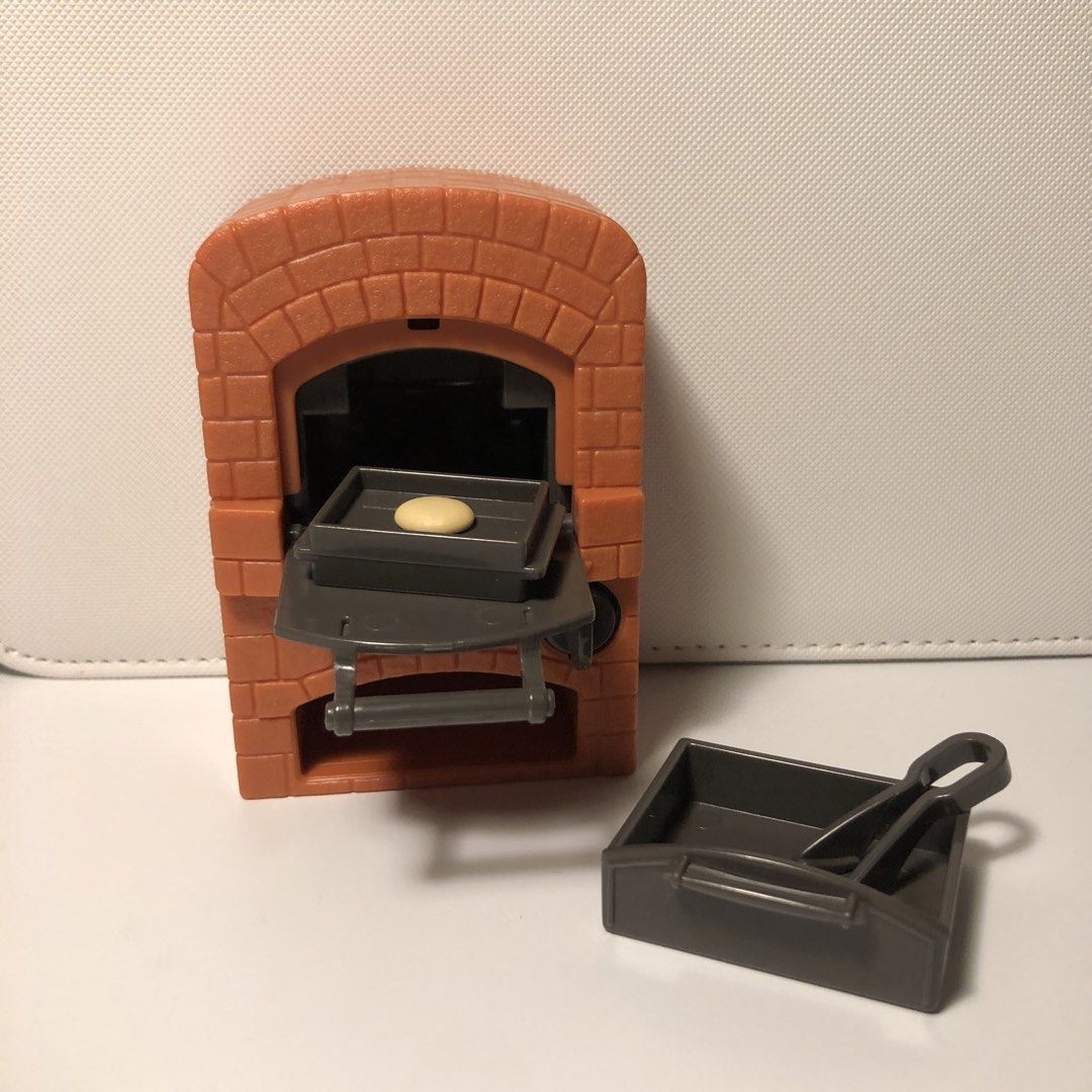 Sylvanian Families Oven Set from bakery starter set (Category: Kids Toys) located in Bacoor. Submitted by silversharkcoll (Listing ID 1457135441, Image 1). Description: Sylvanian Families Oven Set from bakery starter set make offer/dm to purchase — mop: gcash, maya, bpi shipping : j&t, ggx, lbc, sdd (lalamove/grab).