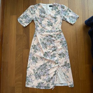 (Category: ) located in . Submitted by bagfulofclothes (Listing ID 1457002735, Image 1). Description: .