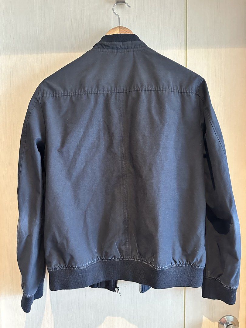 The Collection Debenhams Bomber Jacket - Men's Medium (Category: Coats, Jackets and Outerwear) located in Pasig City. Submitted by donsalta (Listing ID 1457036088, Image 2). Description: .