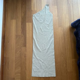 (Category: ) located in . Submitted by bagfulofclothes (Listing ID 1457003761, Image 1). Description: .