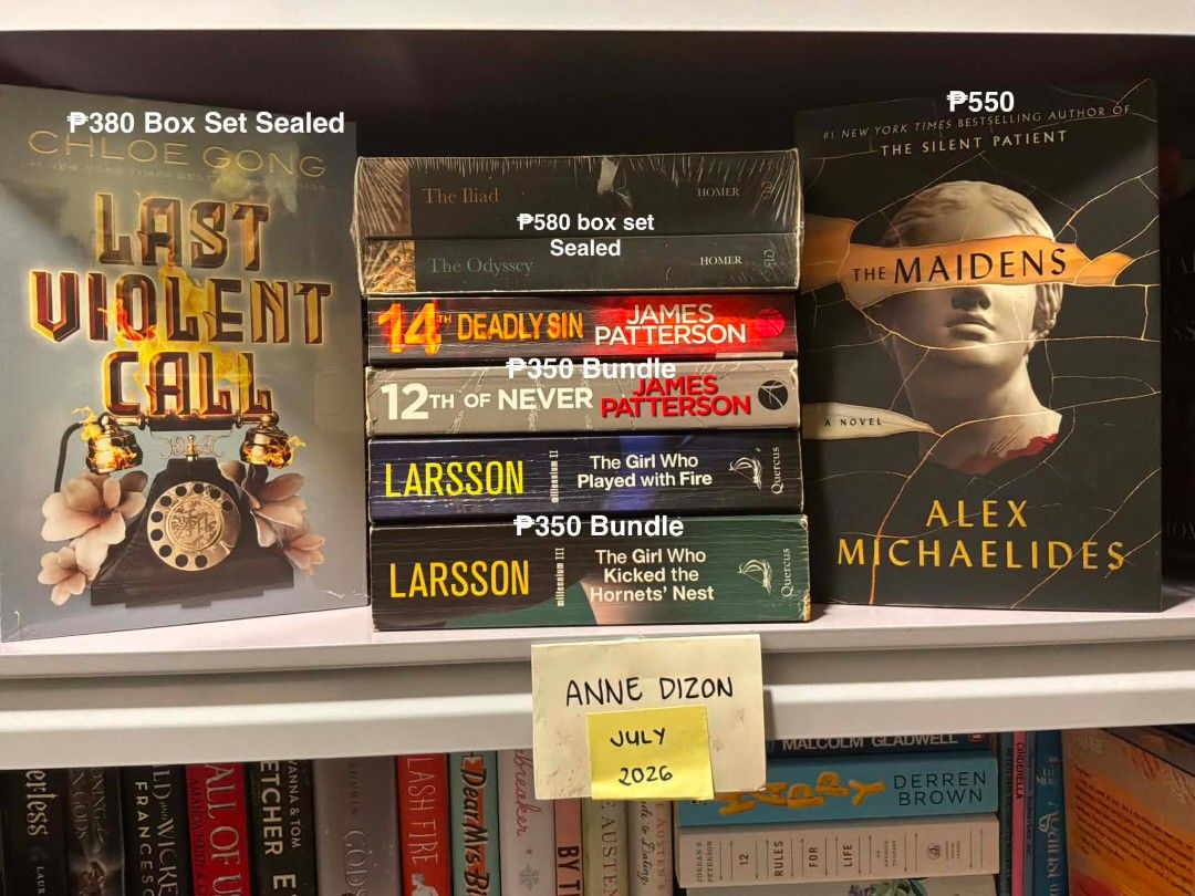 Thriller/Horror Books (Category: Storybooks) located in Manila. Submitted by glimmr.ph (Listing ID 1448465430, Image 3). Description: Prices vary per book. Never been read. RFS: Need more shelf space.