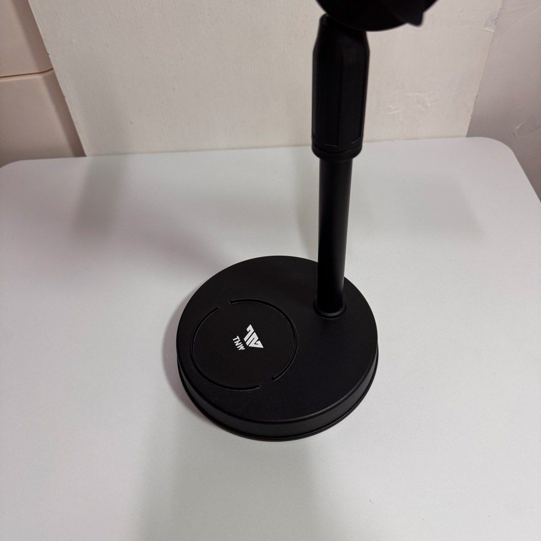 TNW Tripod for Overhead Shots (Category: Tripods & Monopods) located in Calamba. Submitted by keemi_ (Listing ID 1457024489, Image 2). Description: TNW Tripod for Overhead Shots - ₱250 (slightly negotiable) - Adjustable black desk stand - Includes phone holder attachment - Extendable and highly positionable arm - Weighted, round base for excellent stability - Perfect for video recording and capturing overhead shots - Easy to set up and adjust.