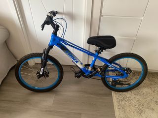 （分類：）位於 。 由 rach95005 提交（商品編號 1457014804，圖片 1）。簡介： 。