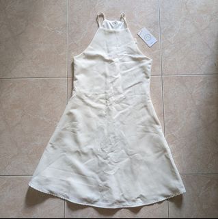 (Category: ) located in . Submitted by ilovedresseswithpockets (Listing ID 1456970363, Image 1). Description: .