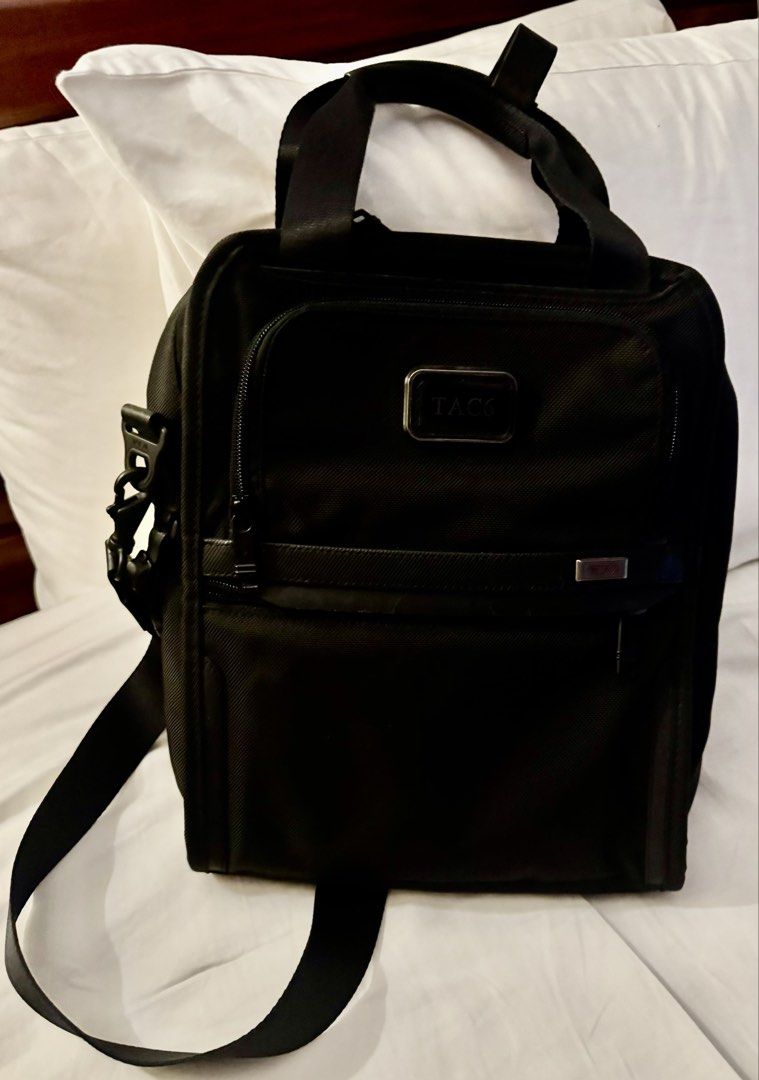 TUMI Boarding Bag (Category: Luxury Bags & Wallets) located in Pasig City. Submitted by jstuff5533 (Listing ID 1457011069, Image 2). Description: https://tumi.ph/products/tumi-boarding-bag-7752035149 Name tag can be changed at any TUMI store for free.