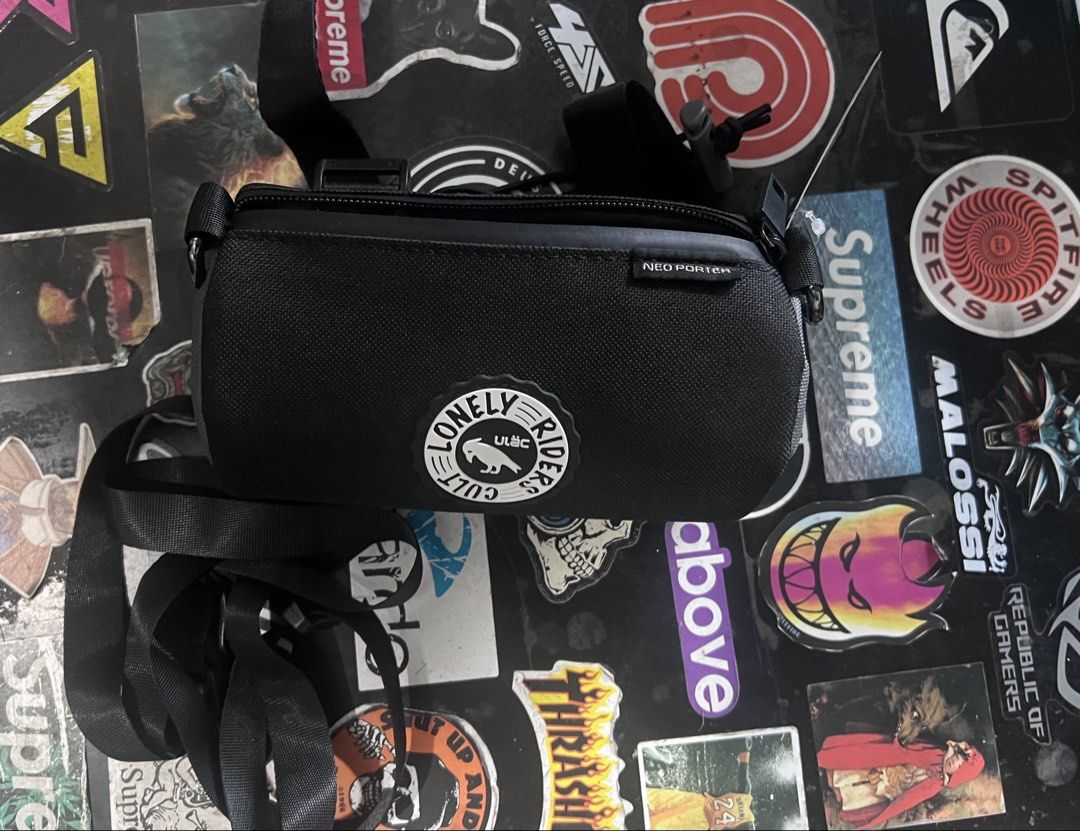 ULAC NEO PORTER (Handle bar bag) (Category: Bicycles) located in Antipolo. Submitted by buy1buy4ll (Listing ID 1457053297, Image 1). Description: - Brand: ULAC Neo Porter - Color: Black - Design: Handle bar bag (m - Detail: 1.1Liters - Features: Adjustable strap, zipper closure, side pouch - Functionality: Perfect for carrying essentials while cycling Antipolo City pick up.