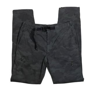 (Category: ) located in . Submitted by divestore (Listing ID 1457135823, Image 1). Description: .