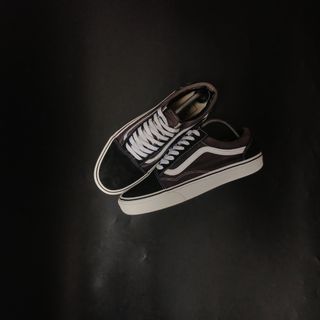 (Category: ) located in . Submitted by sapatos_series (Listing ID 1457024077, Image 1). Description: .