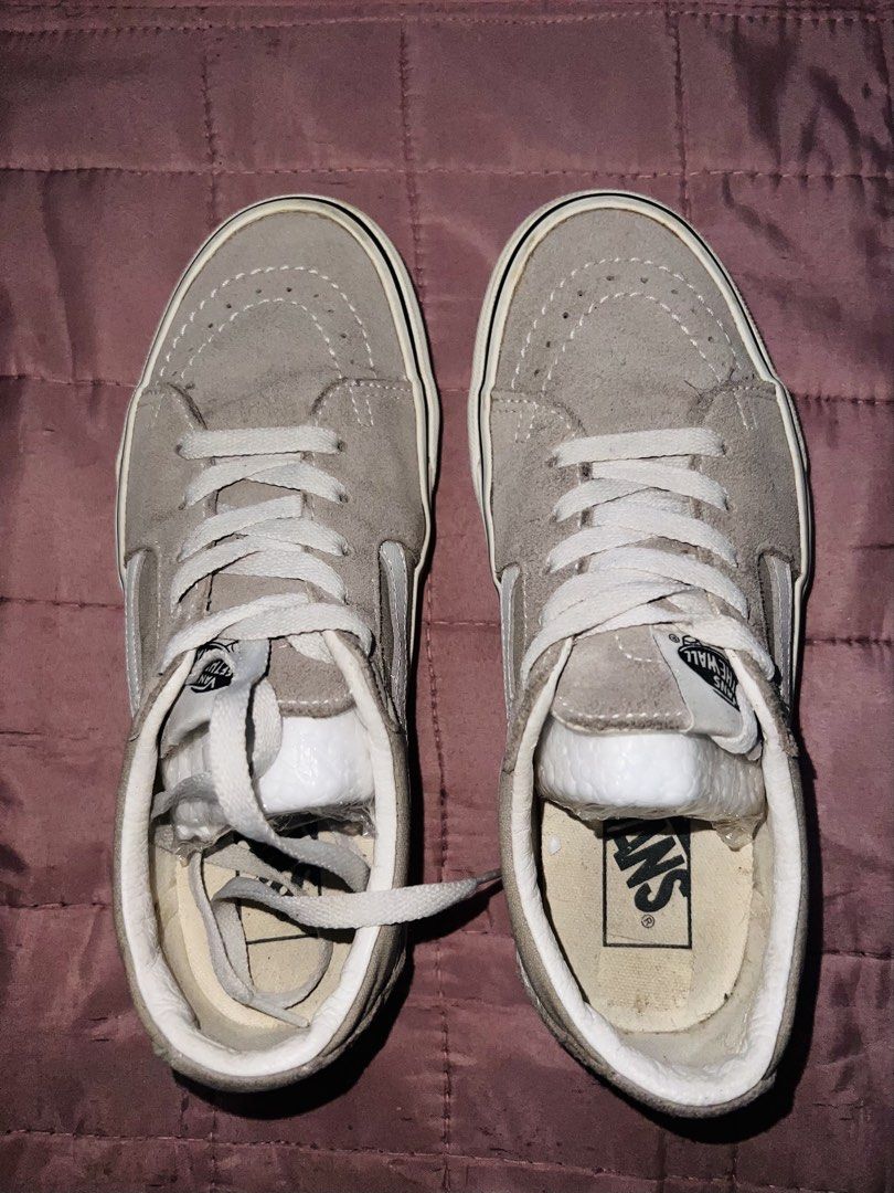 Vans Skate Fog Suede Sneakers (Category: Sneakers) located in Taytay. Submitted by dezaaaa (Listing ID 1457095977, Image 1). Description: - Grey Vans Sk8-Low sneakers - Suede material with iconic white stripe detail - Classic Vans waffle sole - White laces - Perfect for casual everyday wear - Shows some signs of wear on soles and interior lining.