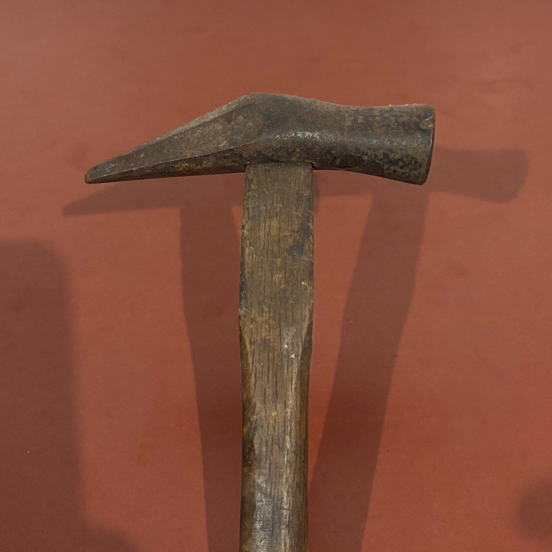 Vintage French Pattern Cross-peen Hammer (Category: Construction Tools & Equipment) located in Cavite. Submitted by nanangonlineshop (Listing ID 1457092375, Image 3). Description: 📌 Vintage French Pattern Cross-peen Hammer 🏷️ P100 ✅ Size: 4.5” x 13” ✅ Uses: used in cabinetmaking, joinery, & blacksmithing ⚠️ POLICY: ❌ NO COD ✅ AS IS, WHERE IS ✅ FIRST PAY BASIS ✅ MINE NOW, PAY NOW ✅ 3-DAYS HOLD ONLY. UNPAID RESERVATIONS ARE VOIDED. 📍 Location: C