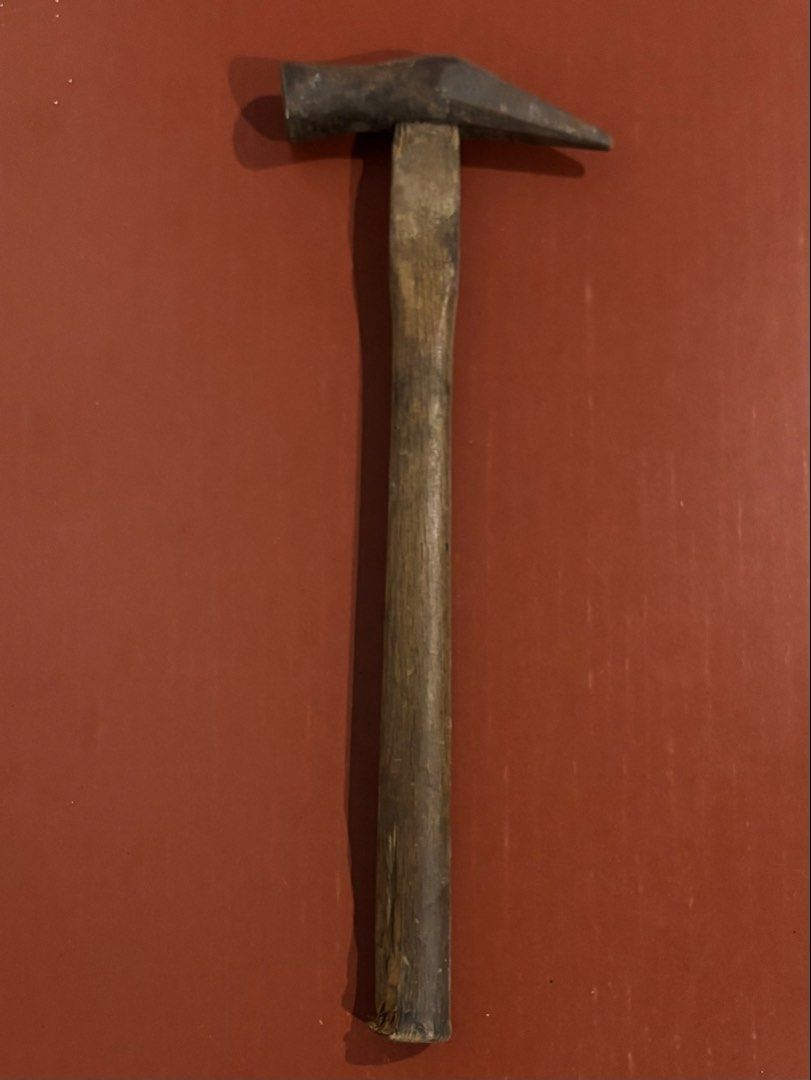 Vintage French Pattern Cross-peen Hammer (Category: Construction Tools & Equipment) located in Cavite. Submitted by nanangonlineshop (Listing ID 1457092375, Image 2). Description: 📌 Vintage French Pattern Cross-peen Hammer 🏷️ P100 ✅ Size: 4.5” x 13” ✅ Uses: used in cabinetmaking, joinery, & blacksmithing ⚠️ POLICY: ❌ NO COD ✅ AS IS, WHERE IS ✅ FIRST PAY BASIS ✅ MINE NOW, PAY NOW ✅ 3-DAYS HOLD ONLY. UNPAID RESERVATIONS ARE VOIDED. 📍 Location: C