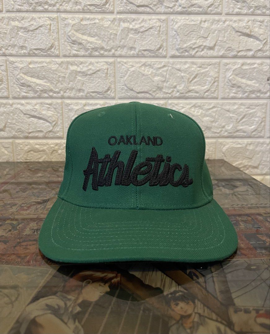 Vintage Oakland Athletics Mitchell & Ness Snapback Cap (Category: Caps & Hats) located in Gingoog City. Submitted by matcha.archive (Listing ID 1457018949, Image 2). Description: Size: OSFA (adjustable snapback) Color rate: 9.8/10 Condition: Deadstock with tag No issue *Plus shipping fee* *Color may vary due to lighting*.