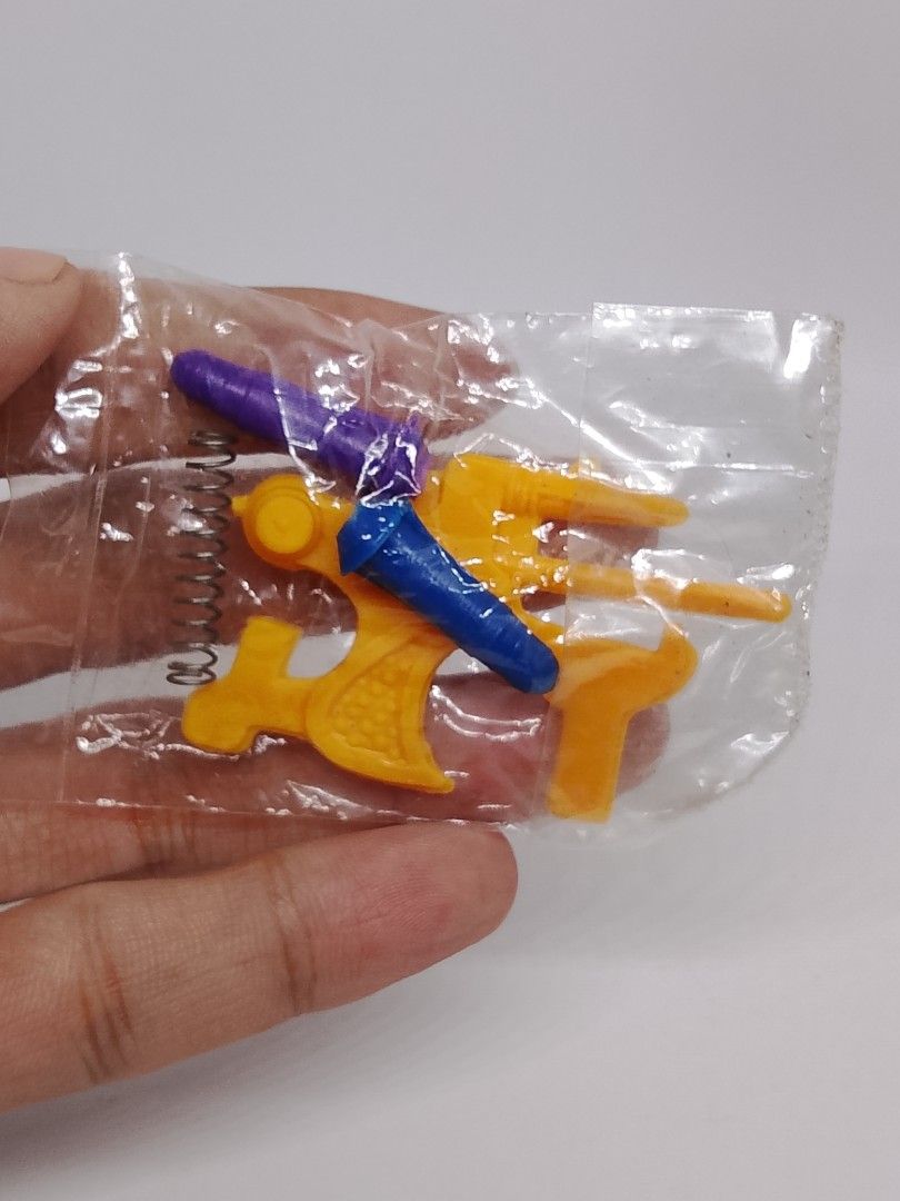 Vintage Palengke Toys - Spring Gun (Category: Action & Battle Toys) located in Cebu City. Submitted by jewelsunbox (Listing ID 1457036263, Image 2). Description: Vintage Palengke Toys Spring Gun 50 pesos each pack Location: Cebu City Shipping: J&T.