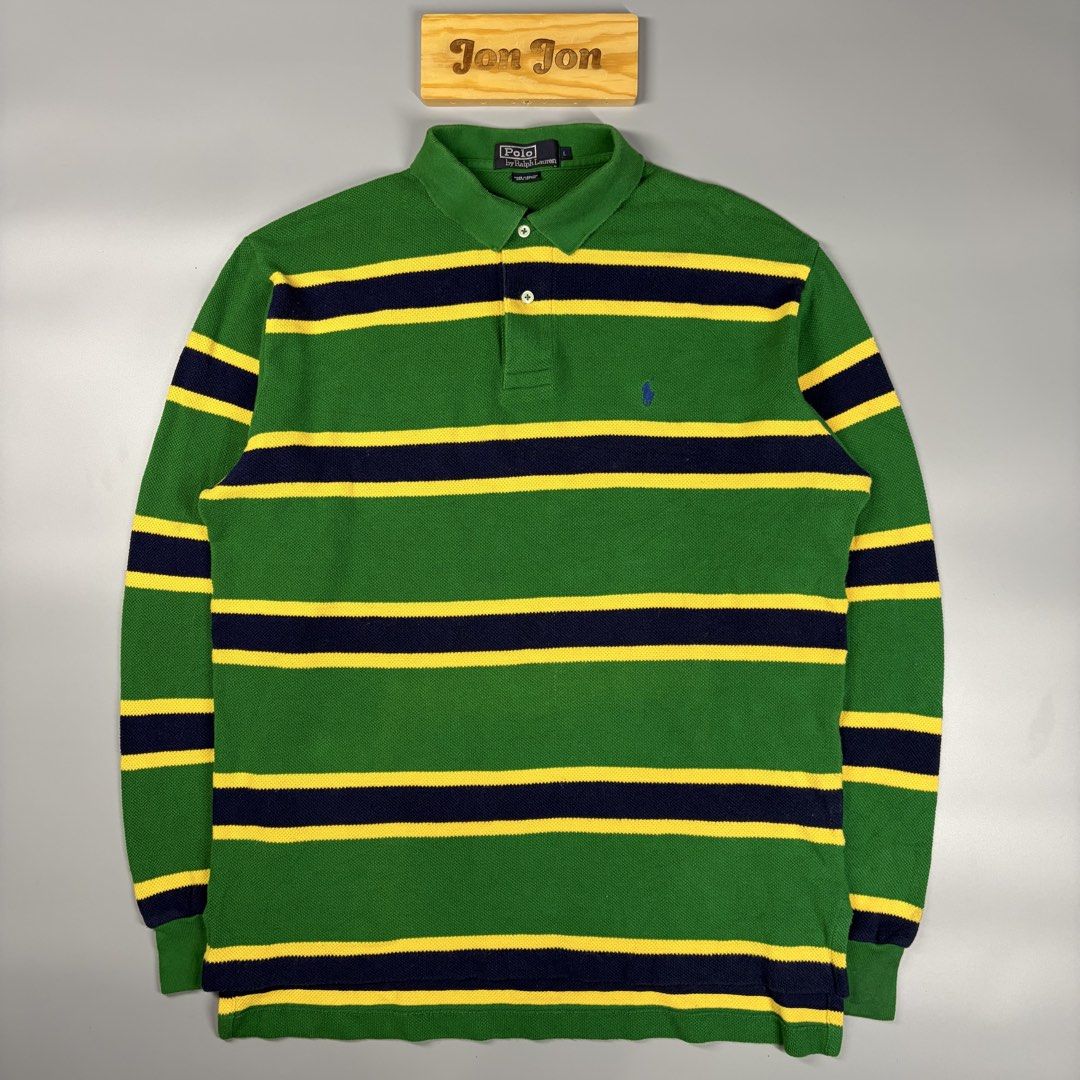 (Sale)Vintage Polo Ralph Lauren (Category: Coats, Jackets and Outerwear) located in Cavite. Submitted by onebeancent (Listing ID 1457122378, Image 3). Description: 🔘Vintage Po.Lo RL Collared Long Sleeve Size: XL Frame Dimension: 23" Width | 27-29" Length Color: Green Color Rate: 9.8/10 Issue: None Condition: Good as new‼️ Before: 950php Now: 699php Additional Shipping Fee (J&T Medium Pouch) 125php Luzon 145php visayas 165php mindanao.