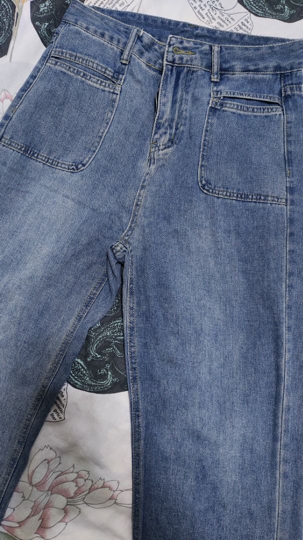 Vintage wash jeans (Category: Jeans) located in Makati City. Submitted by declutterwithcath (Listing ID 1457066481, Image 1). Description: 27 in waist.