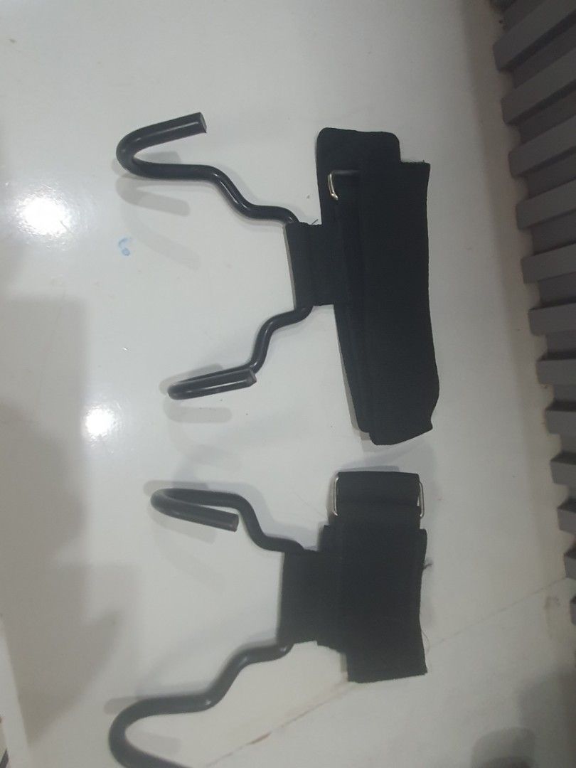 Weight lifting hooks bundle (Category: Weights & Dumbbells) located in Tarlac. Submitted by ziv_surplus (Listing ID 1457072797, Image 1). Description: .