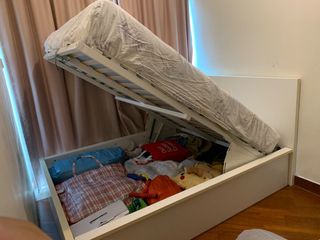 （分類：）位於 。 由 mishra.484 提交（商品編號 1456998487，圖片 1）。簡介： 。