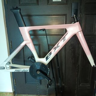(Category: ) located in . Submitted by zenidn (Listing ID 1457036217, Image 1). Description: .