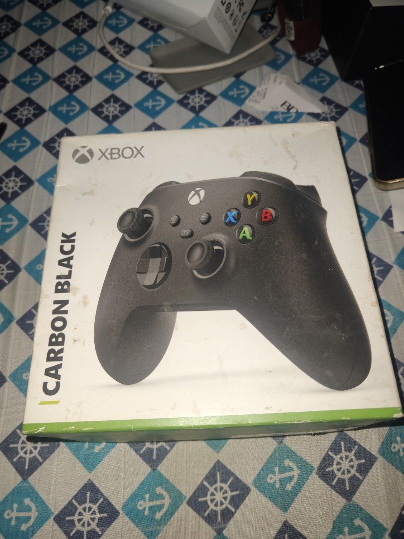 Xbox Carbon Black Wireless Controller (Category: Controllers) located in Caloocan City. Submitted by zealwind.6c23d3 (Listing ID 1457083504, Image 2). Description: - Xbox Carbon Black Wireless Controller - Excellent working condition - Includes batteries - Original box included - Ready for immediate gaming.
