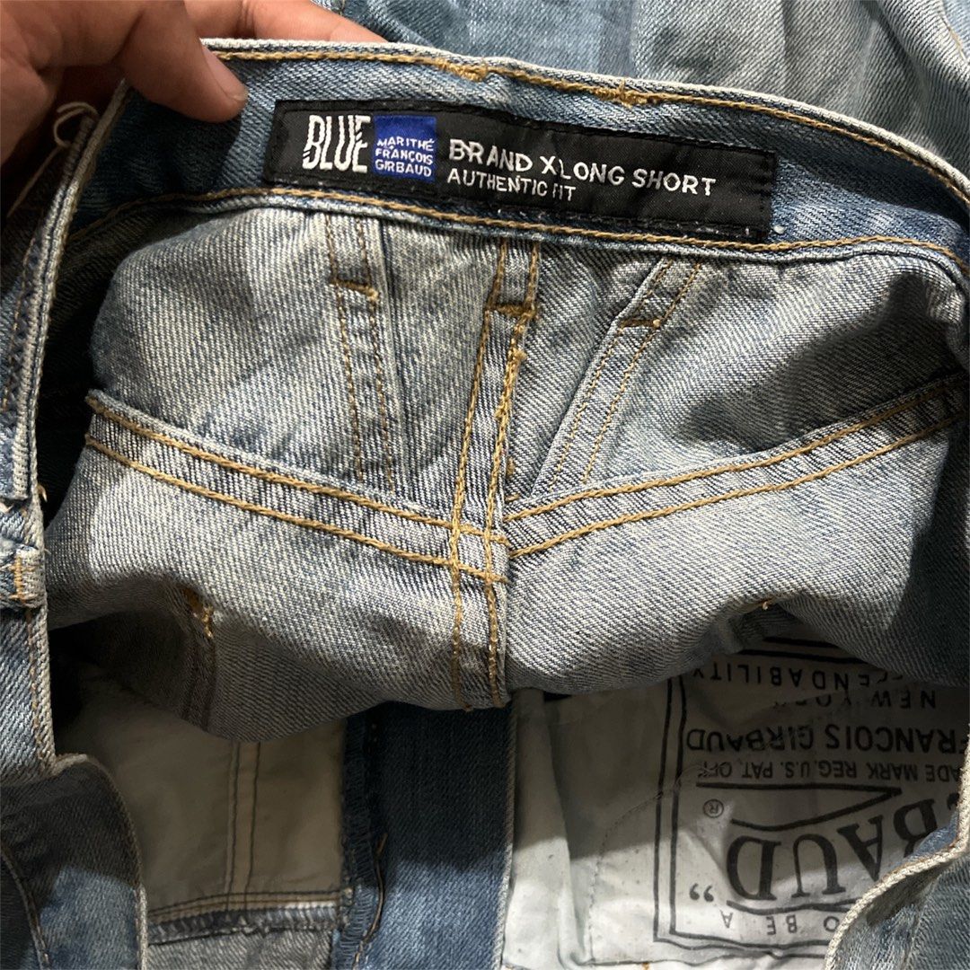 Y2k Marithe Francois Girbaud Baggy Long Jorts (Category: Shorts) located in Tubao. Submitted by elyu_grails (Listing ID 1457082440, Image 3). Description: Y2k Marithe Francois Girbaud Baggy Long Jorts Cut size tag 19.5” waist fits to 36-40 30” length and 13” leg opening Very good condition No major issues 680+sf Feel free to negotiate 👌🏽.