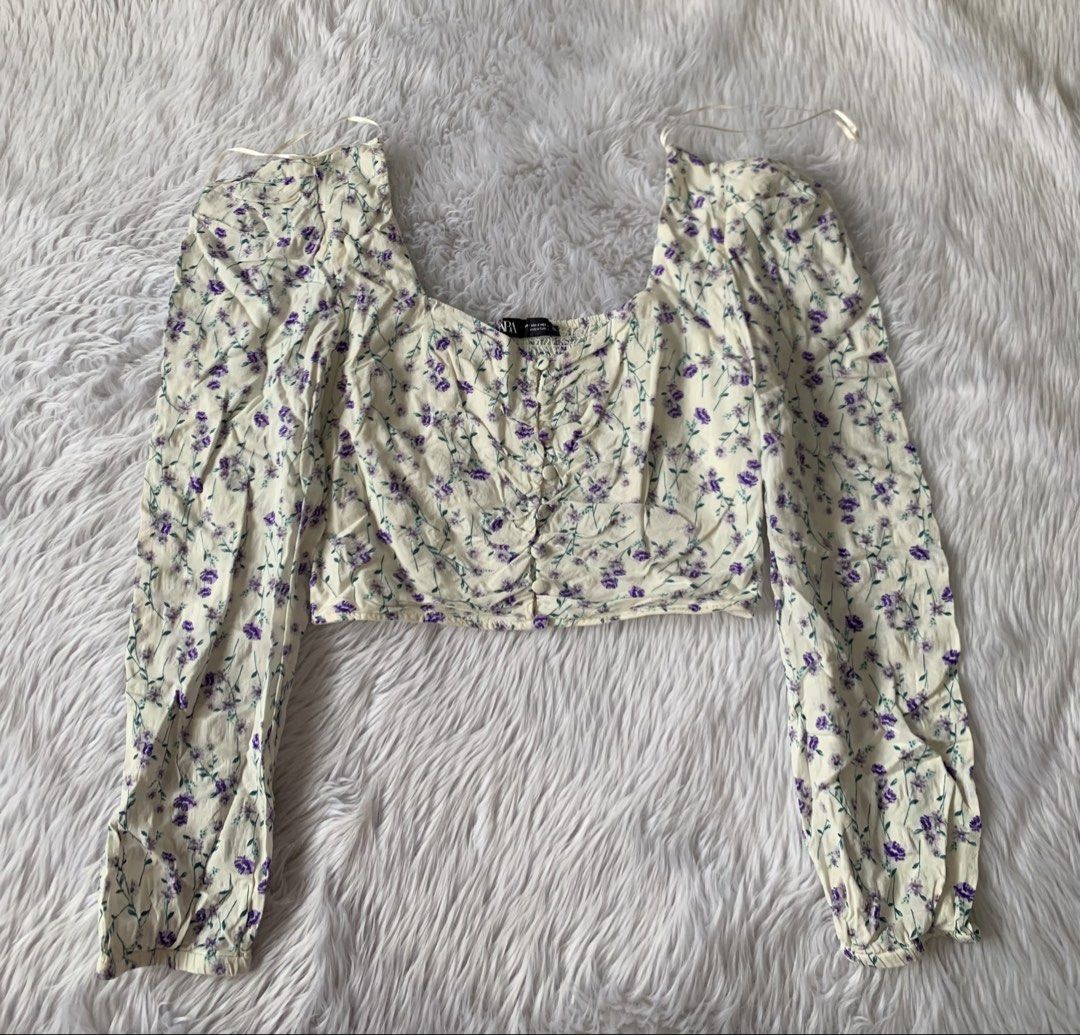 ZARA Floral Longsleeve Top (Category: Longsleeves) located in Cebu City. Submitted by _labelscebu (Listing ID 1457140129, Image 1). Description: .