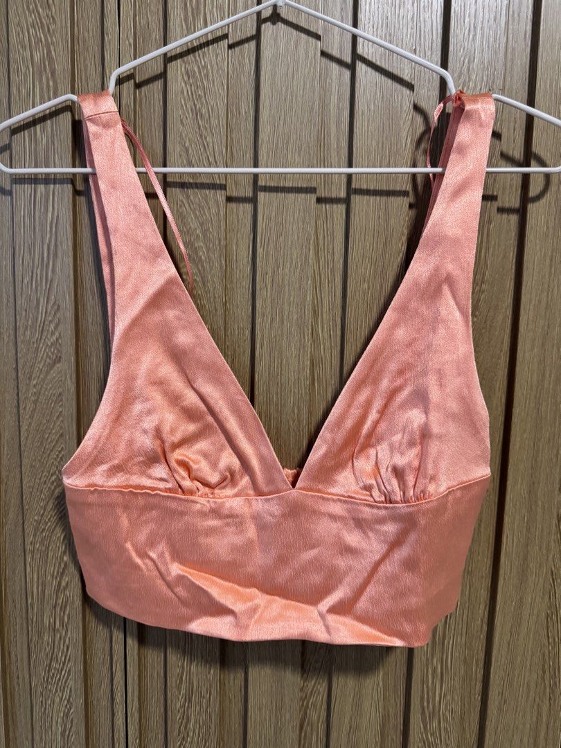Zara Neon Orange Top (Category: Sleeveless) located in Paranaque City. Submitted by prelovedbye__ (Listing ID 1457083003, Image 1). Description: Never worn!.
