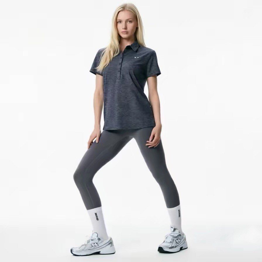 $140 new USA brand under armour size s pre order grey tee chest 70-82 long 58 stretchy authentic 全新預售，灰色T恤運動T恤一碼細碼 （分類：運動服裝）位於 Hong Kong。 由 gigithedrummer 提交（商品編號 1457289750，圖片 1）。簡介： New pre order Ig shop Gigichanelshop3。