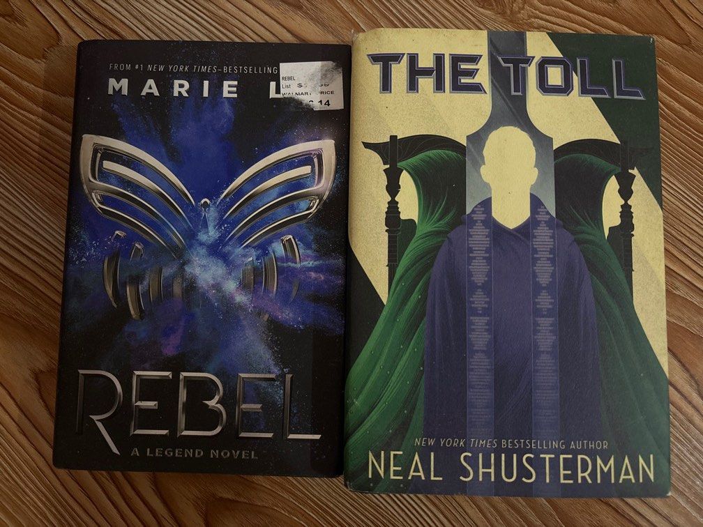 250 each (Category: Community) located in Pasig City. Submitted by lino_dan (Listing ID 1457162411, Image 1). Description: 250 for each book 450 as set! Rfs: need funds for school Slight damage(scratches, dent from being used) Mode of payment: gcash only Delivery: through Lalamove .
