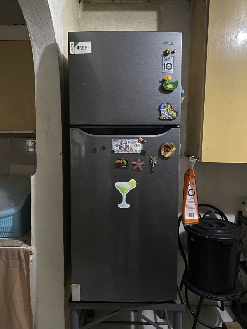 7.2 Cu. Ft. Top Freezer Refrigerator with Smart Inverter Compressor (Category: Refrigerators and Freezers) located in Manila. Submitted by ynzainn (Listing ID 1457220097, Image 2). Description: Original Price: 21,995 Selling Price: 15,000 (Negotiable).