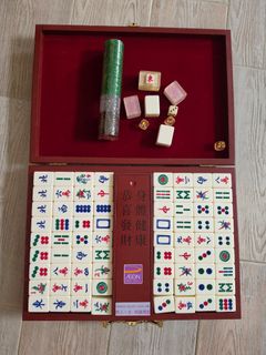 （分類：）位於 。 由 thlauag 提交（商品編號 1457189115，圖片 1）。簡介： 。