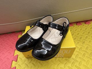 （分類：）位於 。 由 smileyariel 提交（商品編號 1457143347，圖片 1）。簡介： 。